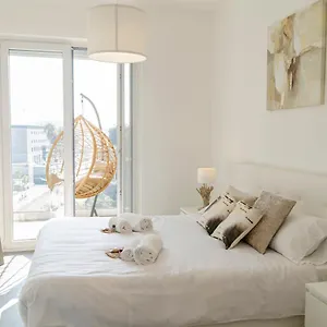  Appartamento Apulialux - Exclusive And Modern City View, Private Parking